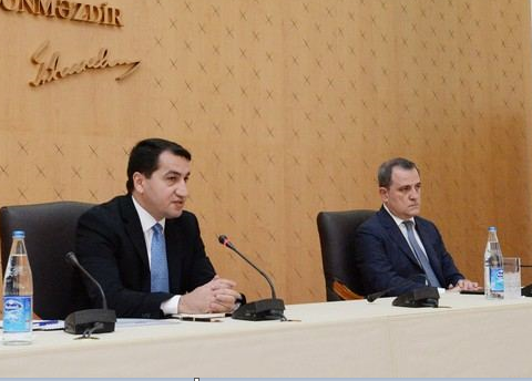 Ceyhun Bayramov və Hikmət Hacıyev brifinq keçirəcək