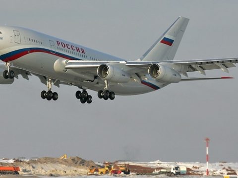 Rusiyanın “Rossiya” dəstəsinin təyyarəsi İrəvana eniş edib…