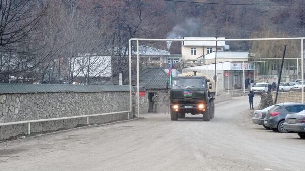 İlham Əliyev xalqa müraciət edir – CANLI