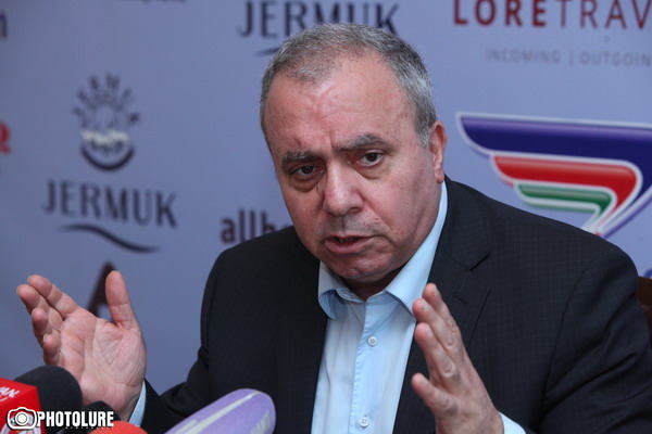 MB-nin rezervləri əridi, böhran qapıdadır – Baqratyan