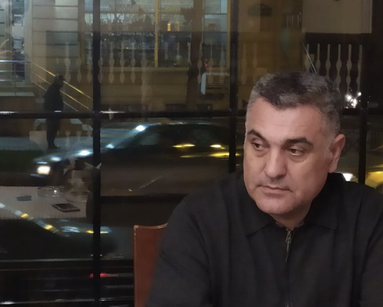 “Şöhrətpərəstlik istedadsızların monopoliyasındadır…” – Üzeyir Əlizadə ilə müsahibə