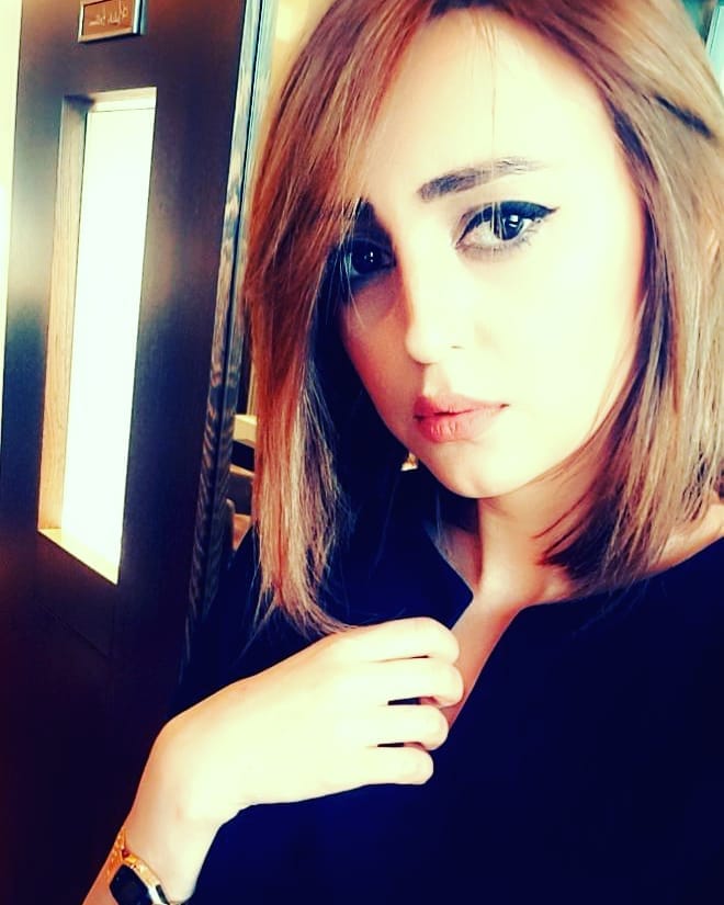 İnanmırsan bax gözümə, Bədənim külqabıdır, Ruhumsa tüstü, tütün… – Arzu Hüseyn (ŞEİRLƏR)