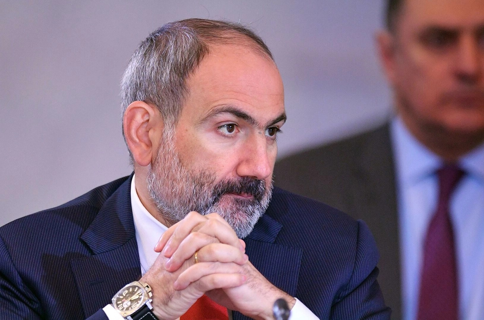 Paşinyanın qalmaqallı məqaləsi: “Yanvarın 20-də Bakıdakı qurbanları yad etdim”