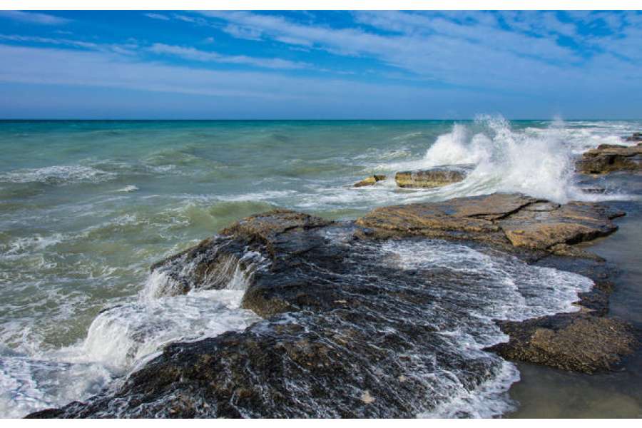 Xəzər dənizində suyun enmə prosesi