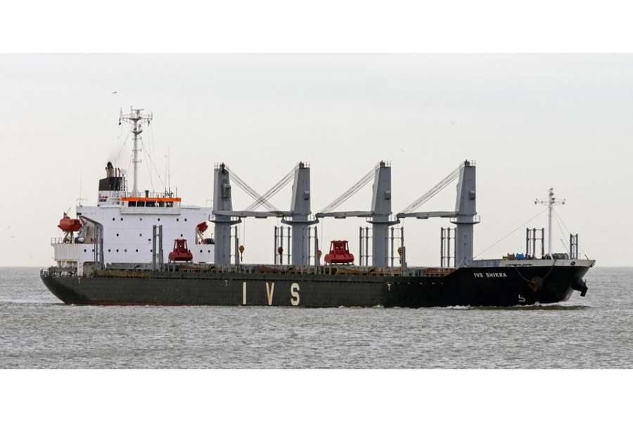 Gəmilərin toqquşmasından sonra 17 dənizçi itkin düşüb   