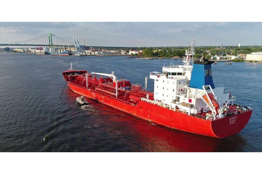  Girov götürülən gəminin heyət üzvləri azad olundu