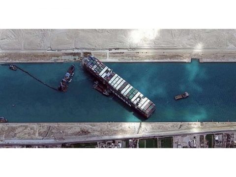 Süveyş Kanalında yedək donanması zənginləşdiriləcək