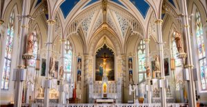 Avropa “Böyük cümə”ni qeyd edir