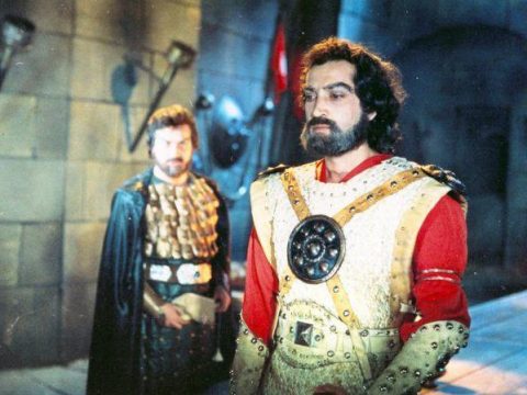 Ermənilər “Babək” filmindən bu hissəni sildiriblər