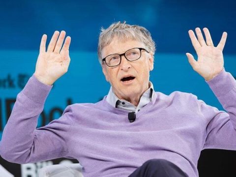 Bill Qeyts yenə ümidləri üzdü: Elə fabrik yoxdur ki, sehirli şəkildə…