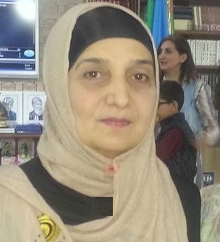 uzaqlarda… xəyallar uçan yerlərdə, günlər kəhər ata dönüb harasa qaçan yerlərdə – Esmiradan yeni şeirlər