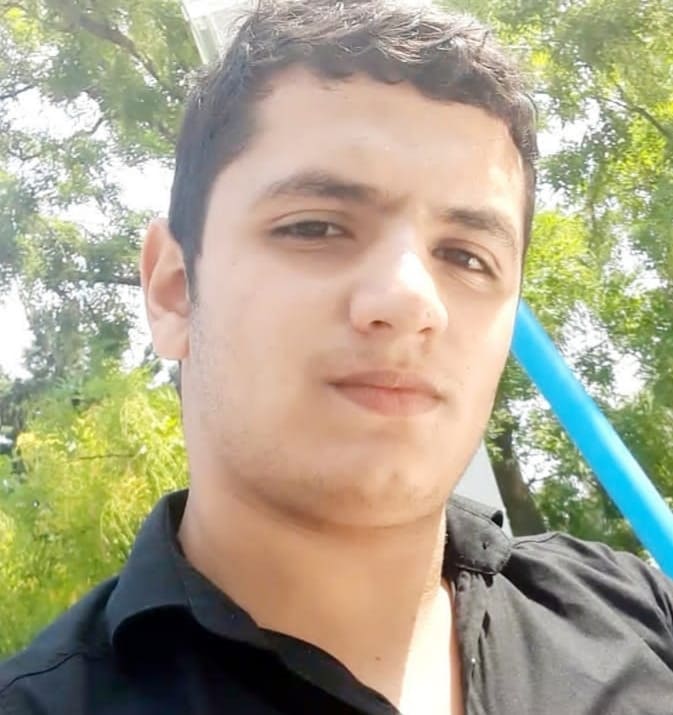 Haqq deyən hər kəsin haqqı üçün can verən gənc şair