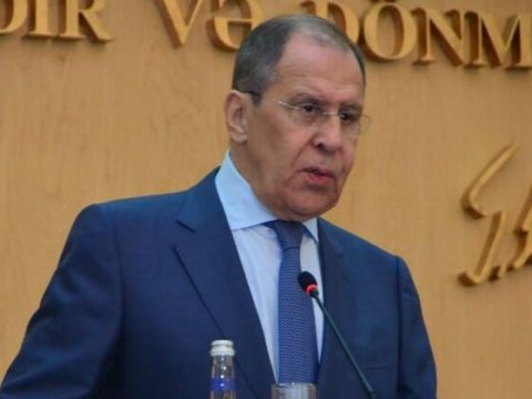 “Bakı-Moskva arasında problem yox, məsələ var”