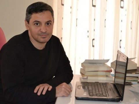 Kütlə insanı – Bədxassəli sosial şiş