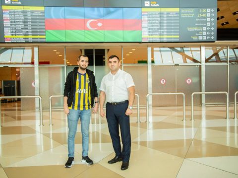 Daha 4 qazimiz sağalaraq Vətənə geri döndü – FOTO