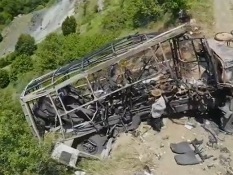 Jurnalistlərin minaya düşdüyü yerdən dron görüntüləri – Video