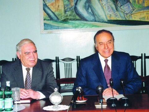 Ulu Öndərin sadiq silahdaşı