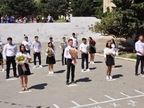 Biz səninlə birlikdə böyüdük,qızım… – Aysel Səfərli yazır