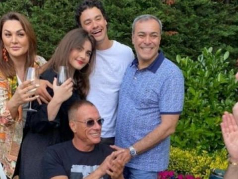 Van Damın azərbaycanlı qudası bu polkovnikdir