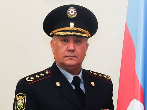 Vaqif Əsədov jurnalistləri peşə bayramı münasibəti ilə təbrik etdi