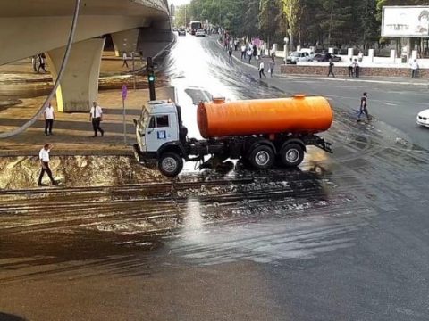 Yola yağ dağıldı, “20 Yanvar” dairəsi bağlandı