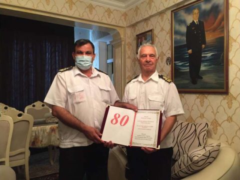Təcrübəli kapitan Əjdər İsmayılov 80 illik yubileyini qeyd edir