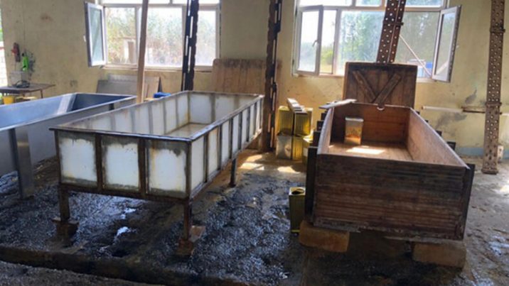 Süd qəbulu məntəqəsi çirkab içində – FOTO