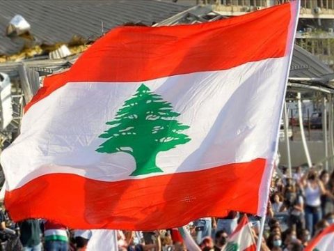 Daha bir ərəb ölkəsi Livan səfirini qovdu