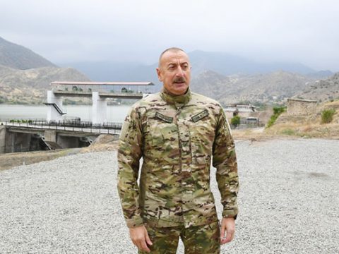 “Mənim atamın haqqında söz demək ona çox baha başa gələr” – Video