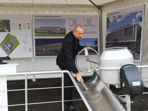 Dövlət başçısı Cəbrayıl şəhərinin bərpasının təməl daşını qoydu