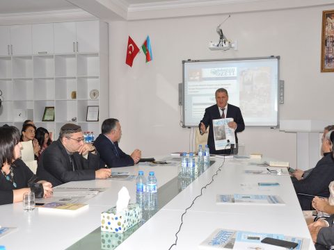 “Ədəbiyyat qəzeti”nin “Nizami Gəncəvi İli” Xüsusi buraxılışının təqdimatı keçirildi