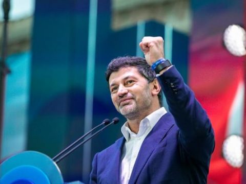 Kaxa Kaladze ikinci dəfə Tbilisi meri seçilib
