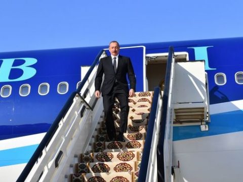 İlham Əliyev Türkmənistana səfərə gedib – FOTO