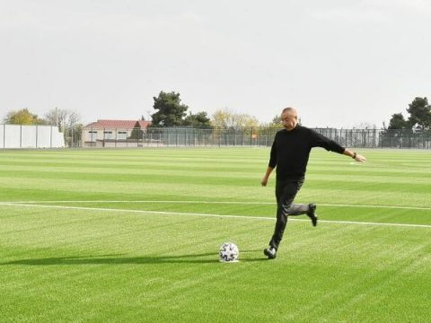 Prezident yeni stadionunun açılışında qol vurdu – FOTO/VİDEO