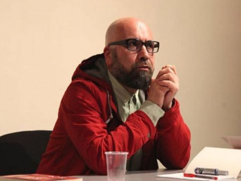 Saxtalığın fontan vurduğu o cızmaqara – Seymur Baycan “İlin hekayəsi” müsabiqəsindən yazır…