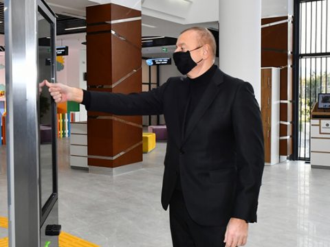 “İnsanlar saatlarla növbədə dayanırsa, bu, artıq “ASAN xidmət” olmadı”