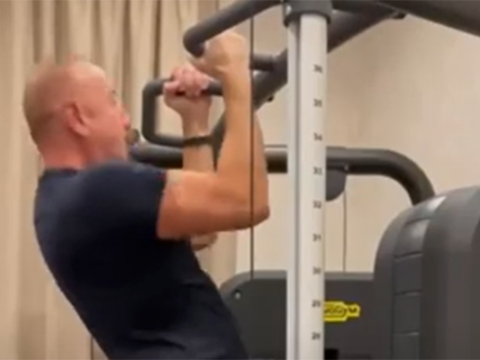 “Mən turnikdə bu hərəkətləri öyünmək üçün göstərmirdim”