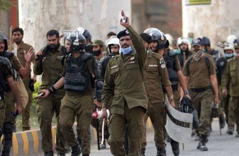 Quranı təhqir etdiyi üçün öldürüldü