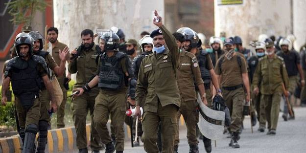 Quranı təhqir etdiyi üçün öldürüldü