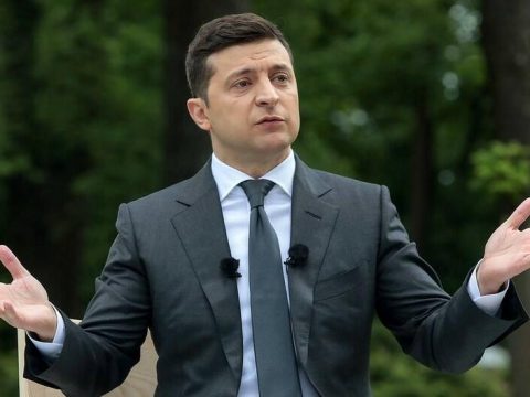 Rusiya bizi bundan məhrum etmək istəyir – Zelenski