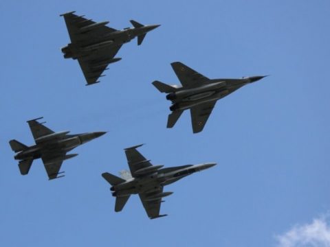 ABŞ NATO ölkələrinin Ukraynaya hərbi təyyarə tədarükünə icazə verdi