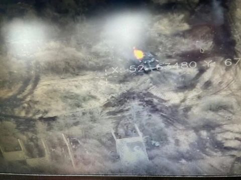 “Bayraktar” Rusiyanın T-80 tanklarını darmadağın etdi – FOTO