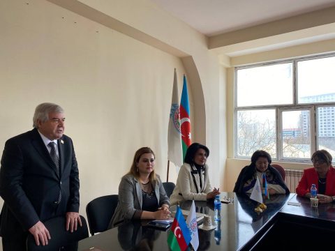 “Qadınlar bəşəriyyətin barış və sevgi ünvanı, zəriflik və sevinc məqamıdır”