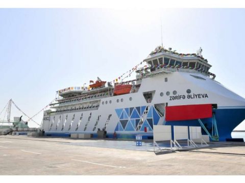 Prezident İlham Əliyev “Zərifə Əliyeva” gəmi-bərəsinin istismara verilməsi mərasimində iştirak edib 