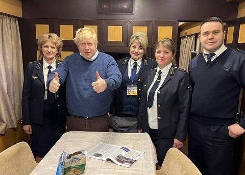 Conson qatardan mesaj verdi: Yanınızdayıq – Foto