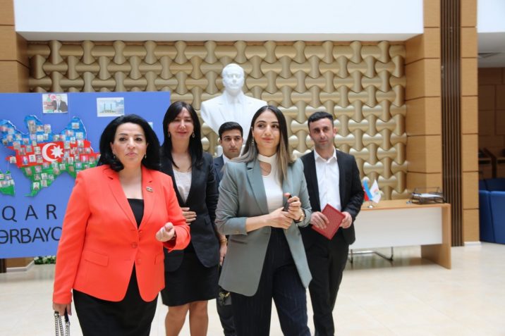 Bərdə Regional Mədəniyyət İdarəsinin rəisi  “ASAN xidmət” mərkəzinin fəaliyyəti ilə tanış olub