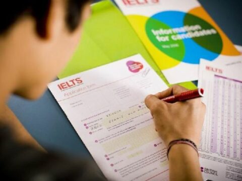 Rusiyalılara ingilis dilindən beynəlxalq imtahan vermək qadağan edildi