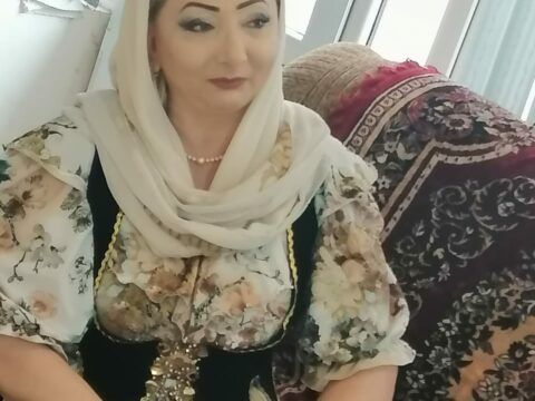 QÜRBƏTDƏ OXUNAN HƏSRƏT NƏĞMƏLƏRİ – VAQİF OSMANOV YAZIR