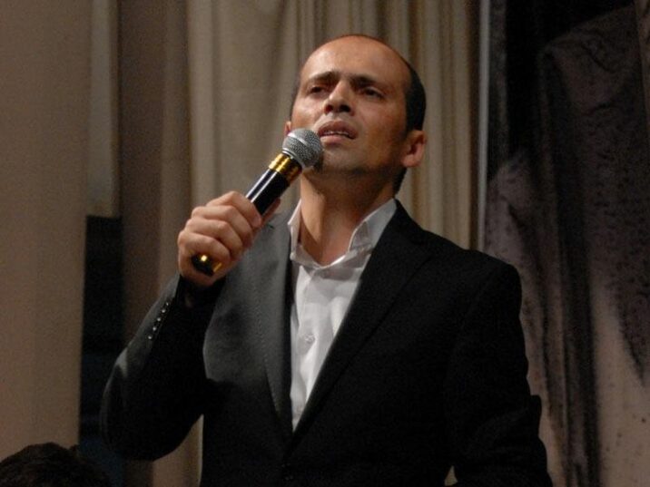 Oxu Teymur, qoy səsin…