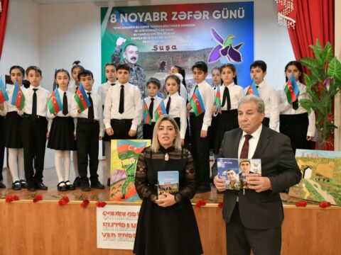 Esmira Günəşin şəhidlərə həsr etdiyi kitablarının təqdimatı keçirildi